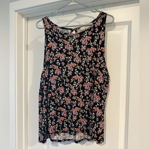 LOFT crop floral tank